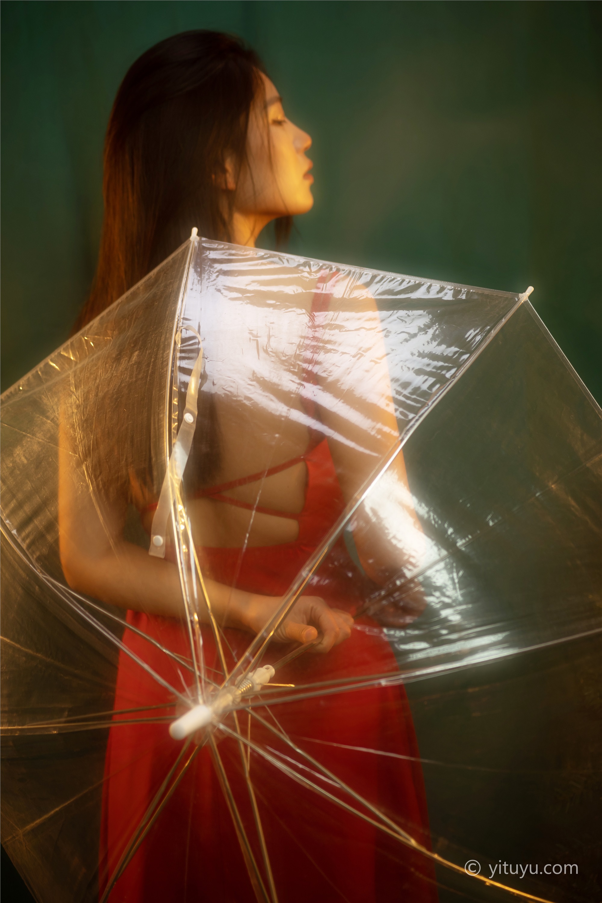 YITUYU艺图语  2021.05.24 红装 娇娇